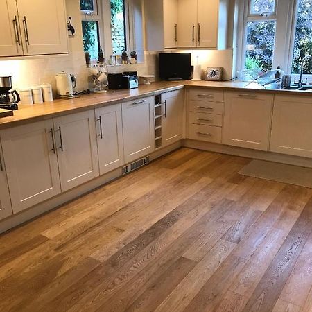 Cotswolds Luxury House In Central Bourton Large Sleeps 2-11. Pet Friendly. ภายนอก รูปภาพ