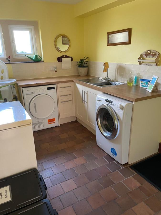 Cotswolds Luxury House In Central Bourton Large Sleeps 2-11. Pet Friendly. ภายนอก รูปภาพ