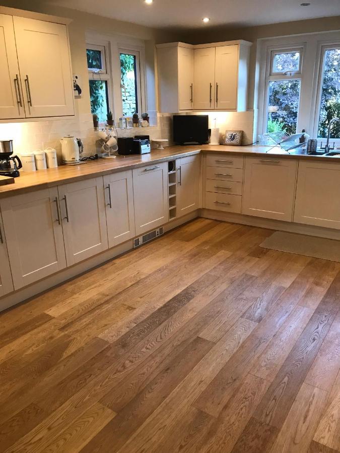 Cotswolds Luxury House In Central Bourton Large Sleeps 2-11. Pet Friendly. ภายนอก รูปภาพ