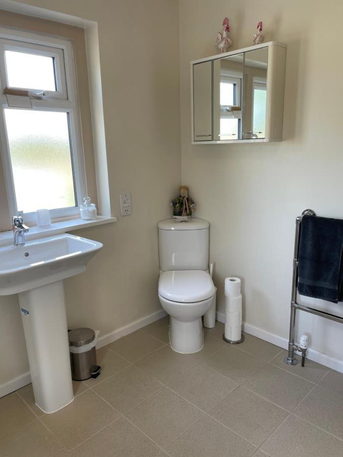 Cotswolds Luxury House In Central Bourton Large Sleeps 2-11. Pet Friendly. ภายนอก รูปภาพ